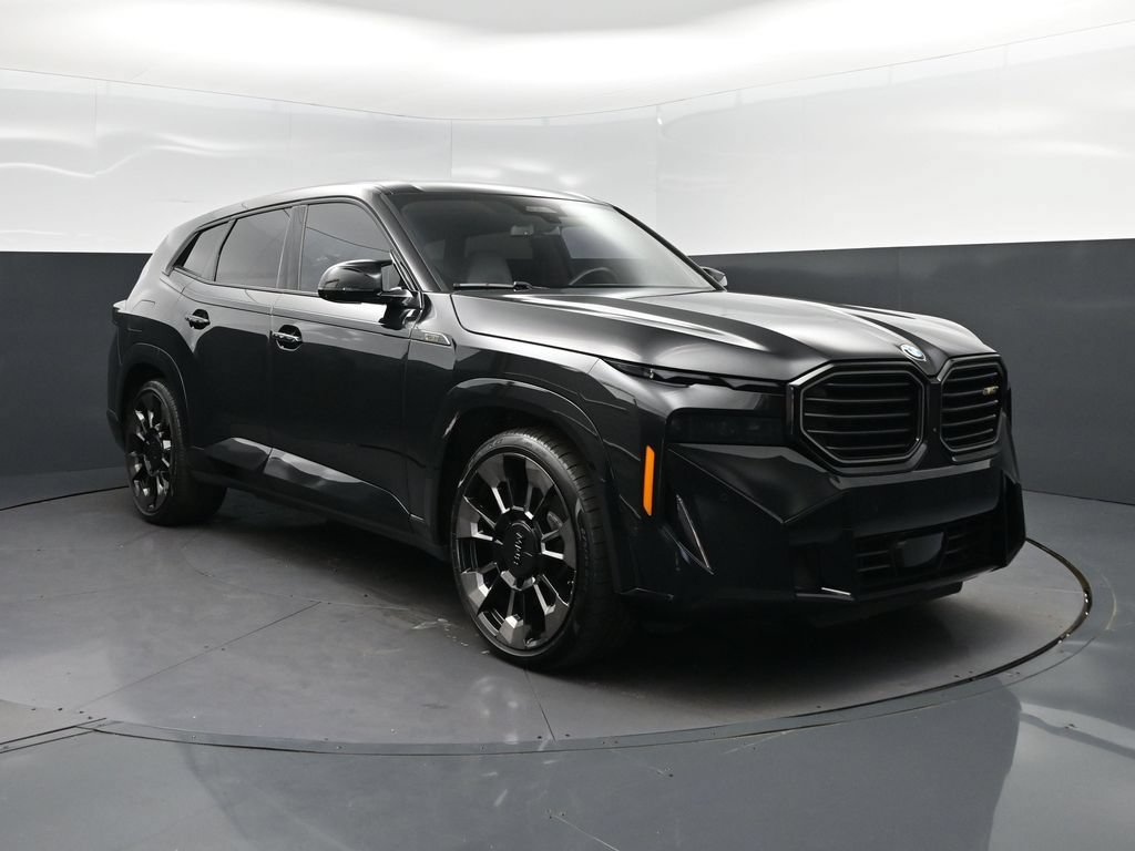 Certified 2023 BMW XM AWD/4WD image 9