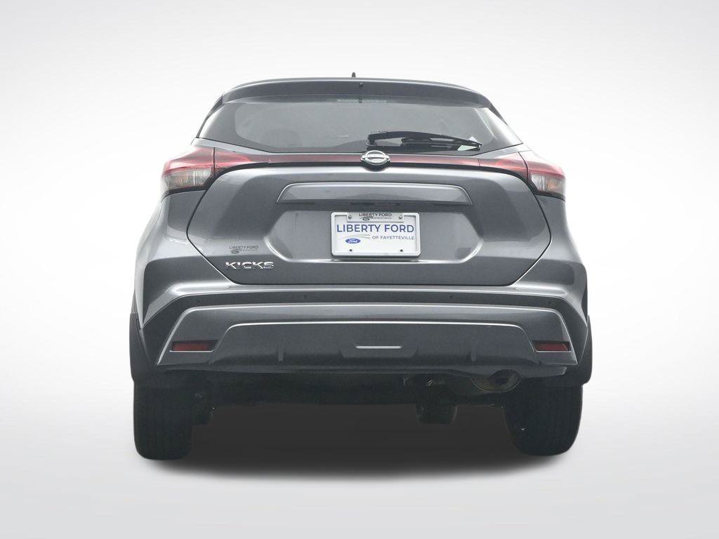 Used 2025 Nissan Kicks Play S FWD image 50