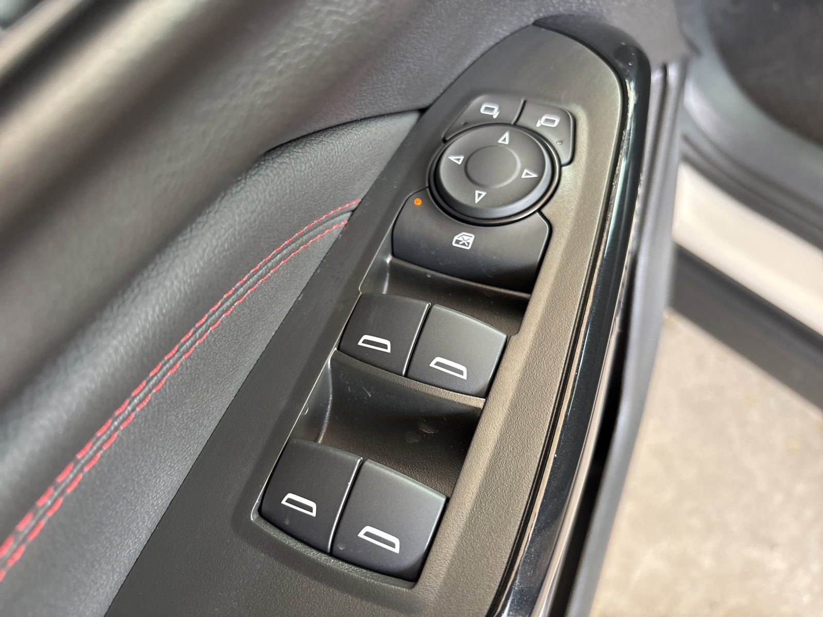 New 2026 Chevrolet Trax RS image 12