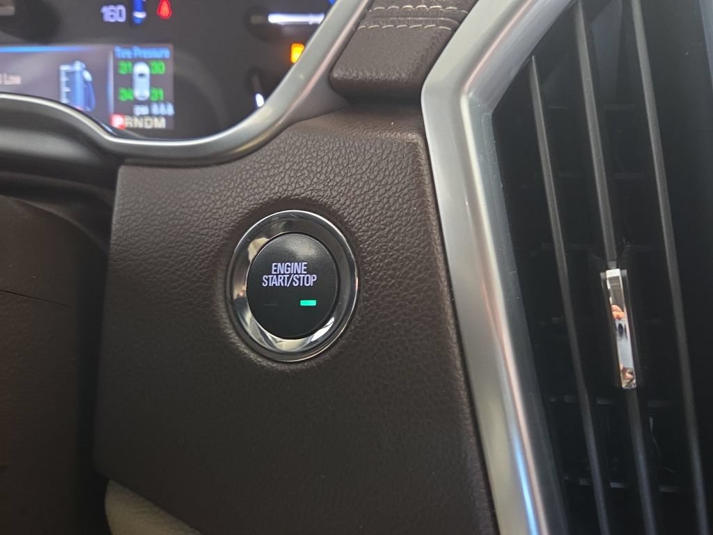 Used 2014 Cadillac SRX Performance w/ Driver Awareness Package FWD image 19
