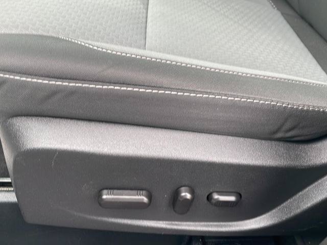 Certified 2017 Ford C-MAX Energi SE FWD image 11