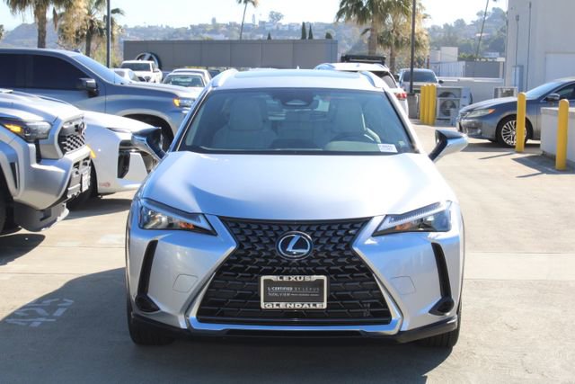 Certified 2025 Lexus UX 300h 300h image 2
