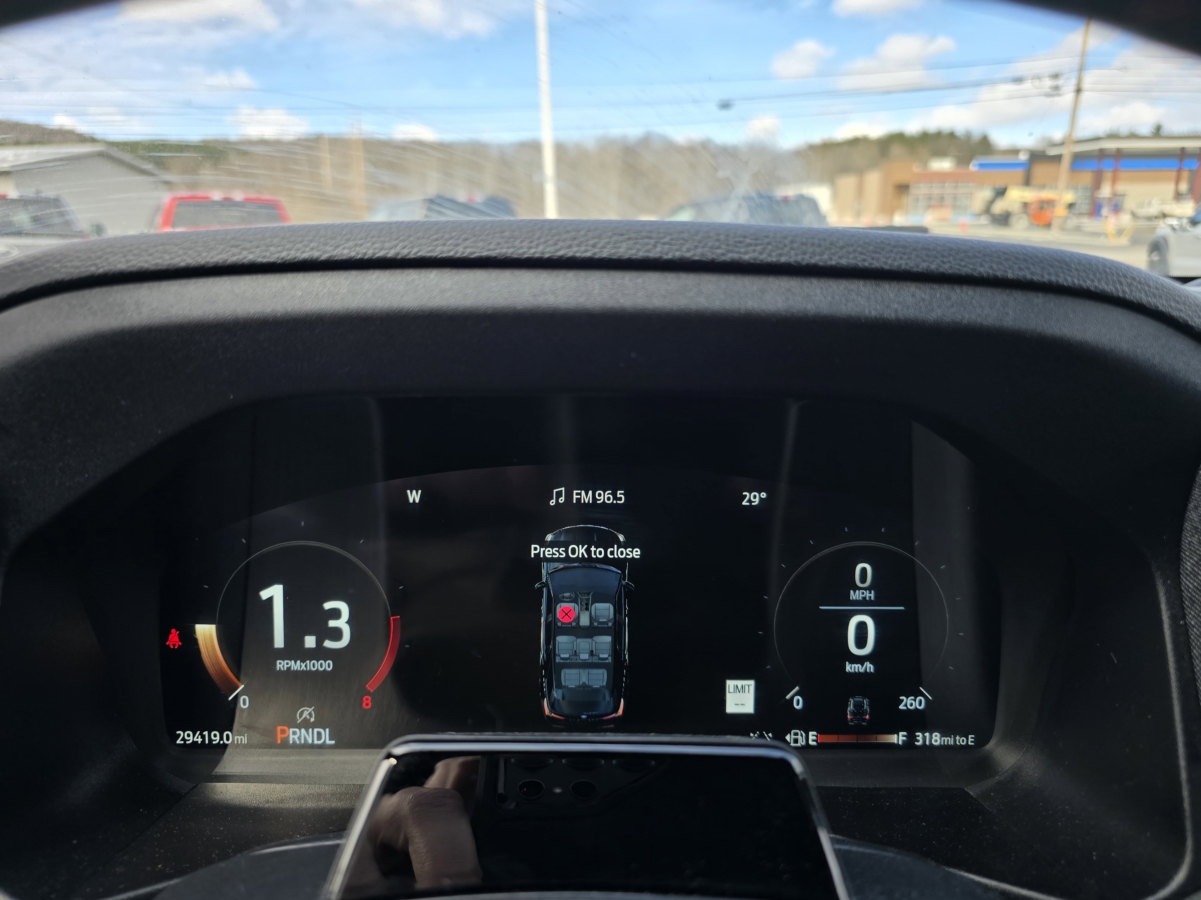 Used 2025 Ford Explorer ST-Line w/ ST-Line Street Pack image 19