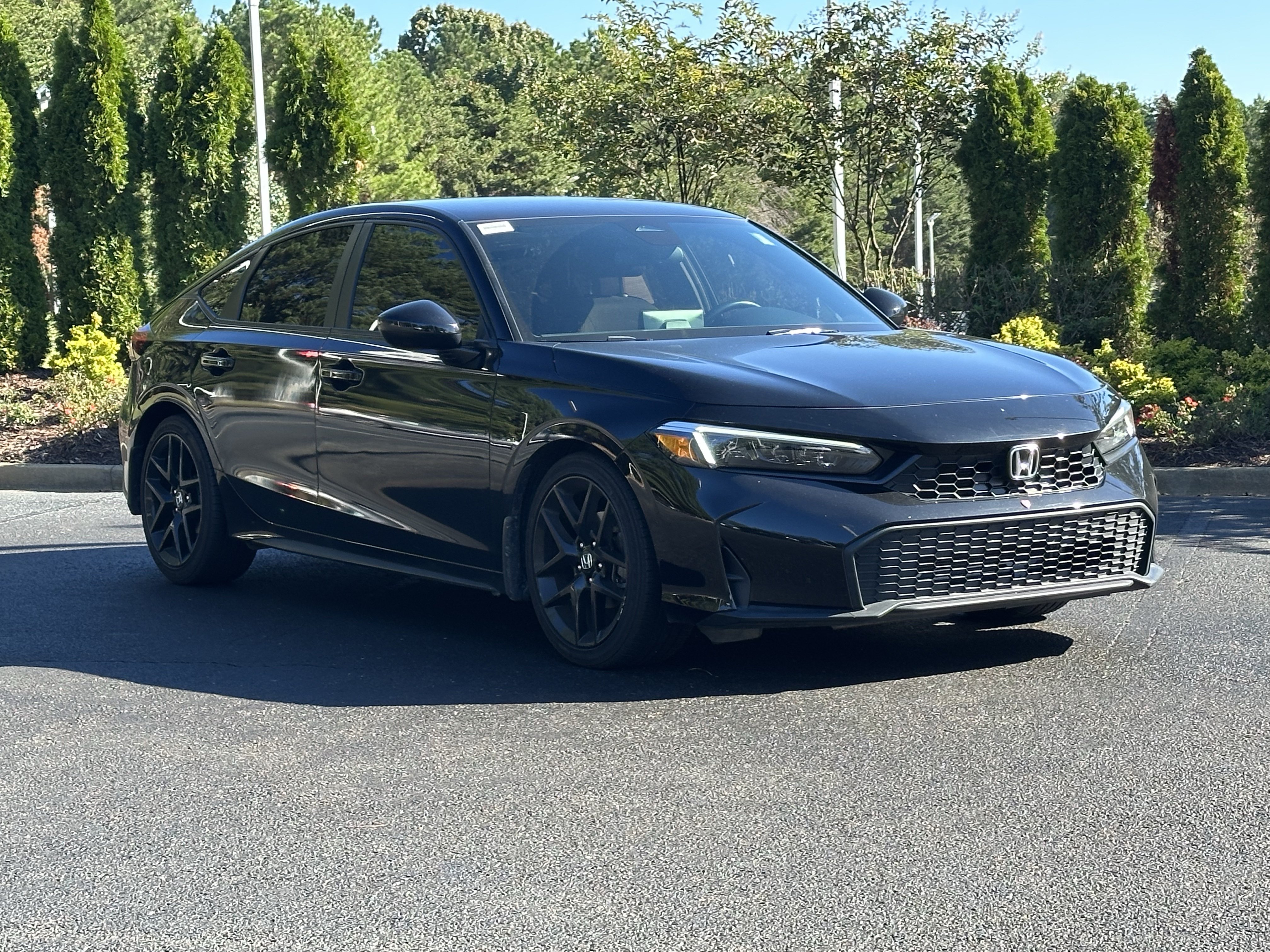 Used 2025 Honda Civic Sport image 2