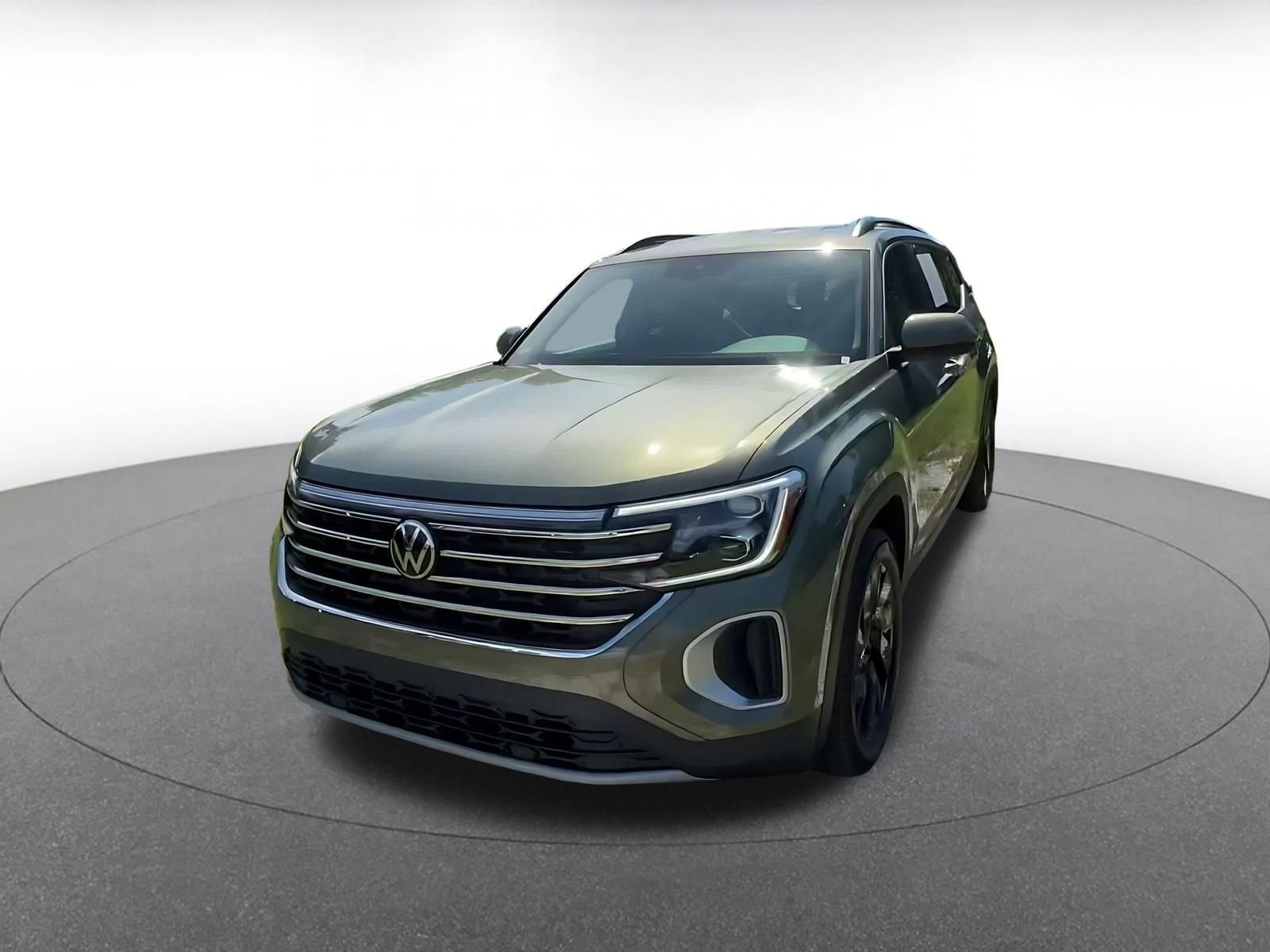 Used 2026 Volkswagen Atlas SE FWD image 6
