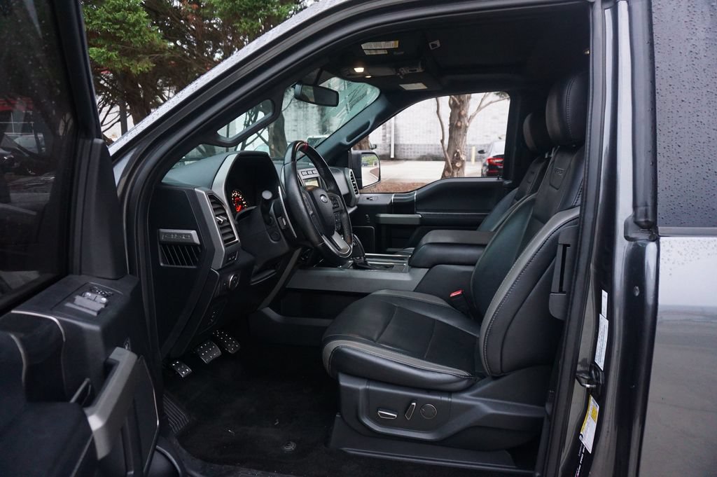 Used 2018 Ford F150 Raptor w/ Equipment Group 802A Luxury AWD/4WD image 2