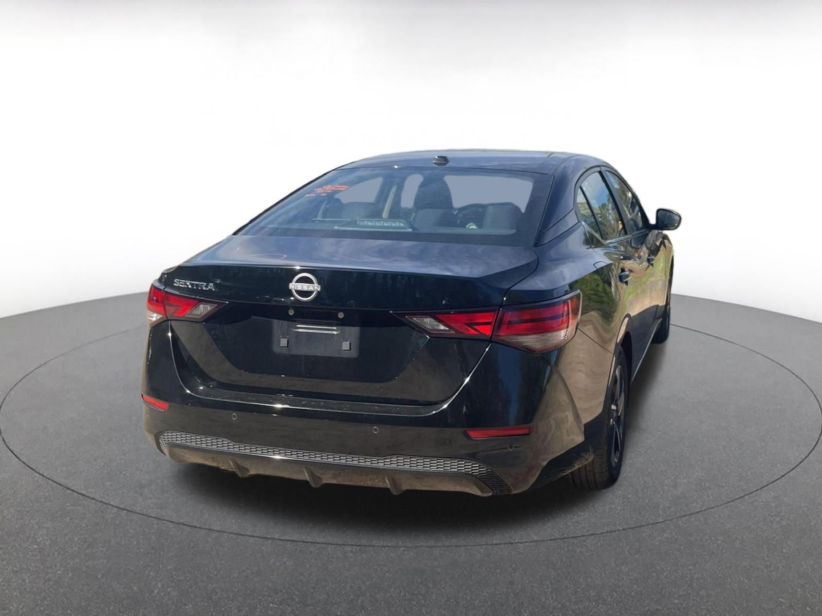 Used 2025 Nissan Sentra SV image 14