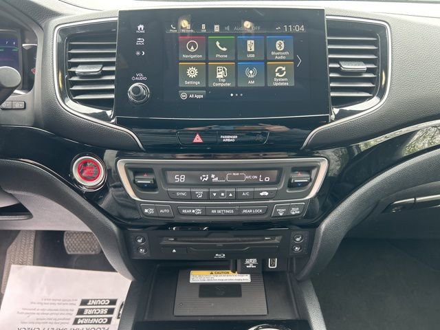Used 2020 Honda Pilot Elite image 22