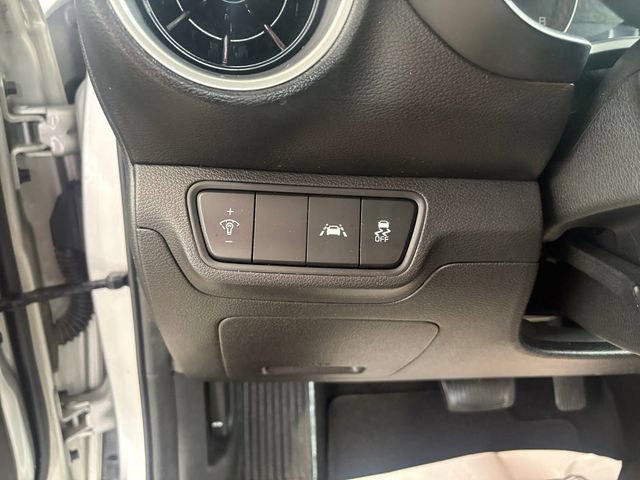 Used 2020 Kia Forte LXS FWD image 17