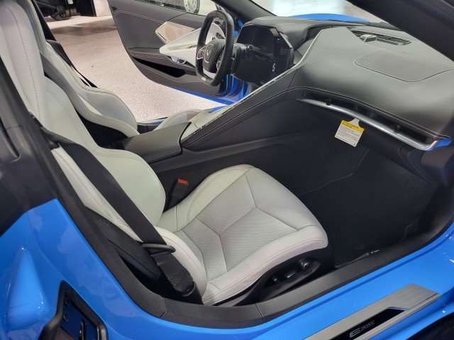 New 2025 Chevrolet Corvette E-Ray w/ ZER Performance Package AWD/4WD image 21