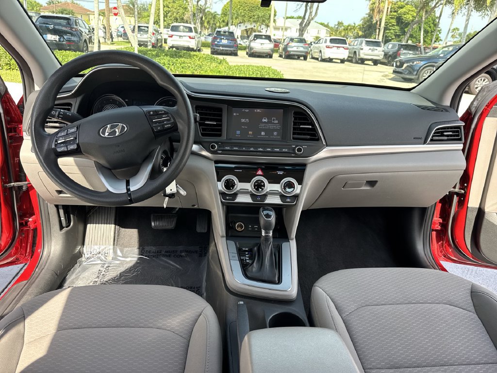 Used 2019 Hyundai Elantra SEL FWD image 36