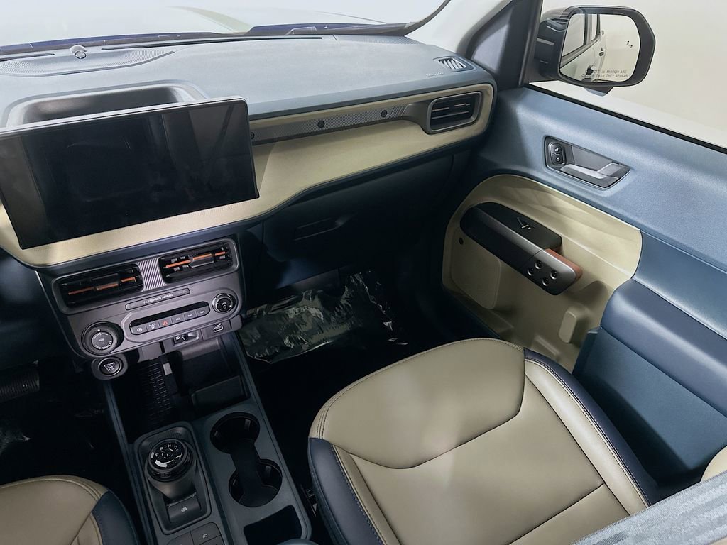 Used 2025 Ford Maverick Lariat AWD/4WD image 19