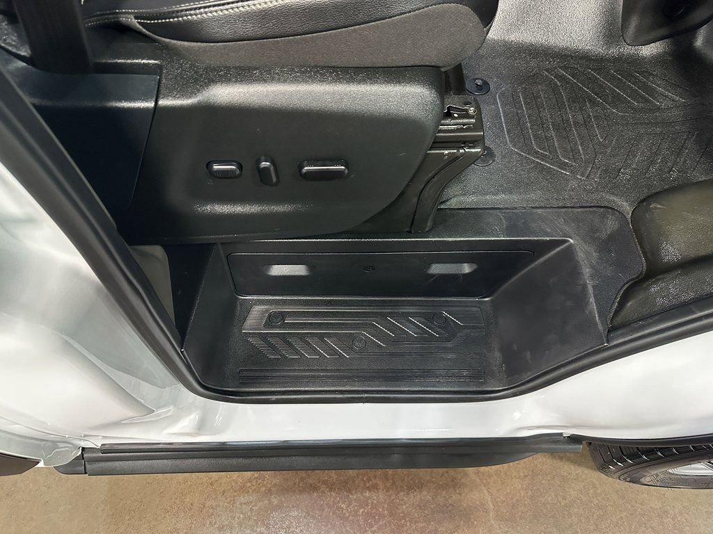 Used 2023 Ford Transit 350 DRW AWD image 80