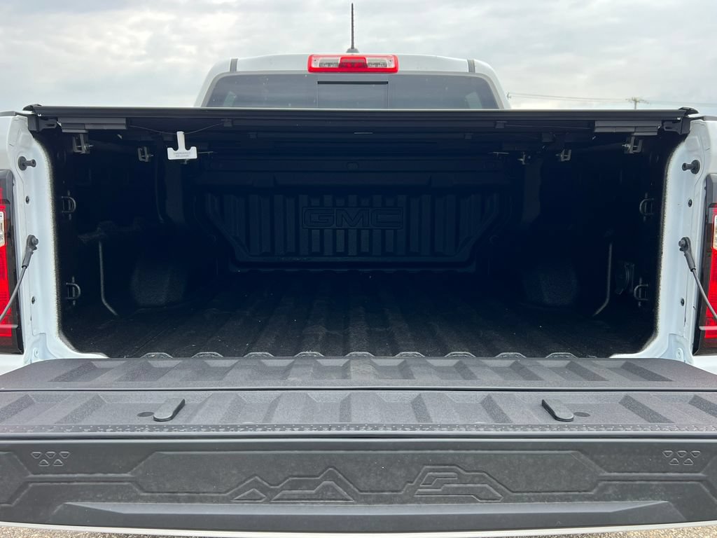 New 2026 GMC Canyon AT4 w/ Technology Plus Package AWD/4WD image 8