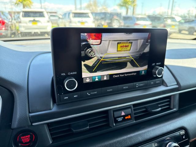 Used 2025 Honda Pilot Sport image 23