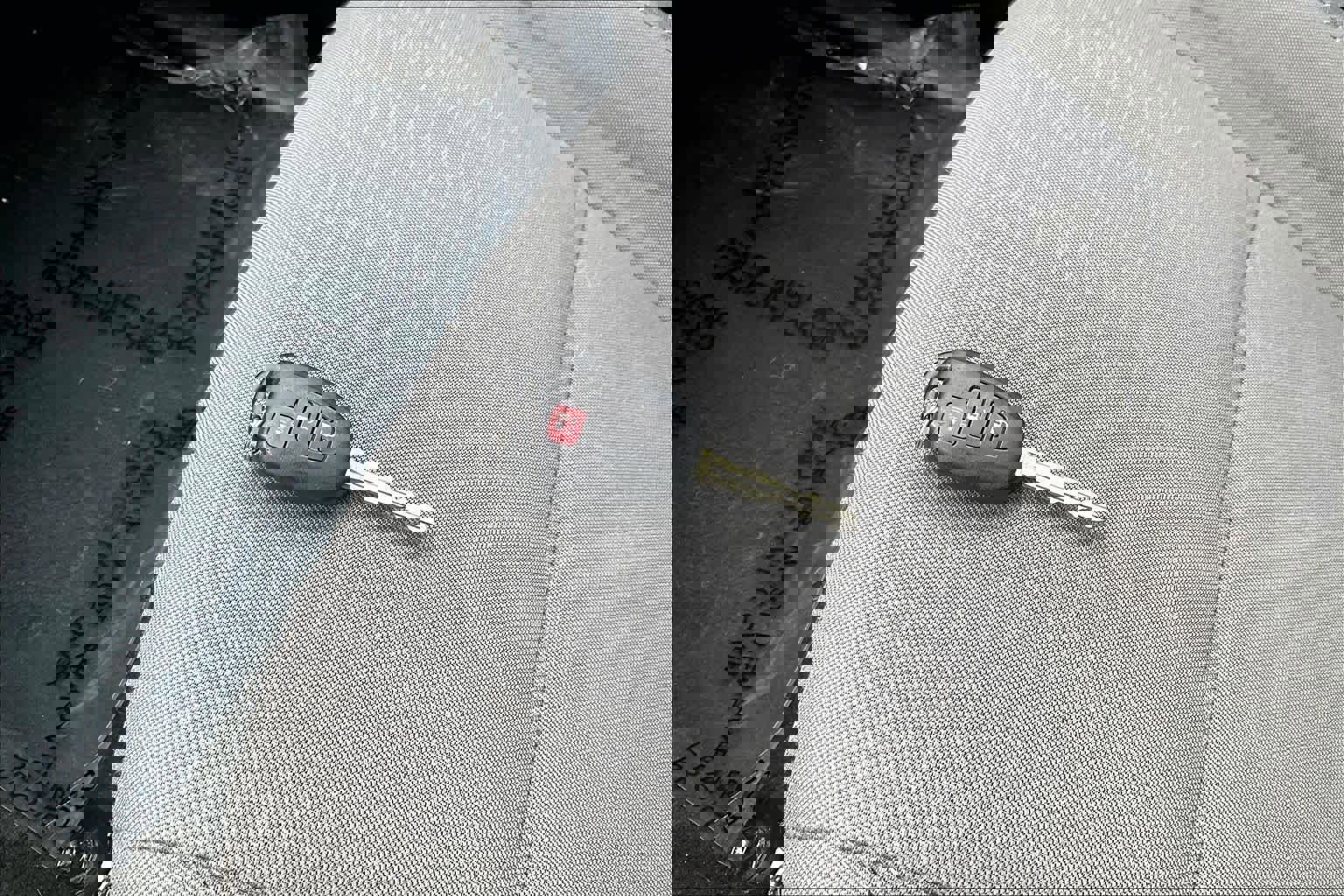 Used 2017 Toyota Tacoma SR5 w/ SR5 Appearance Package (SM) image 14