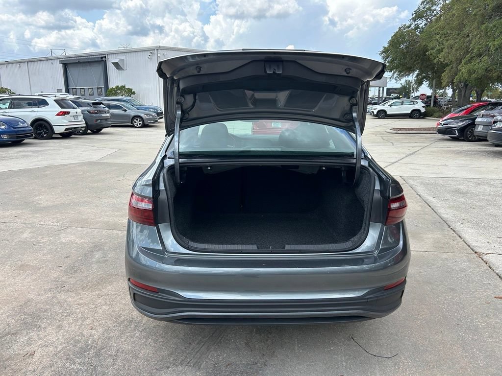 Certified 2024 Volkswagen Jetta Sport FWD image 36