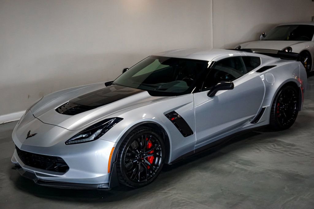 Used 2019 Chevrolet Corvette Z06 image 32