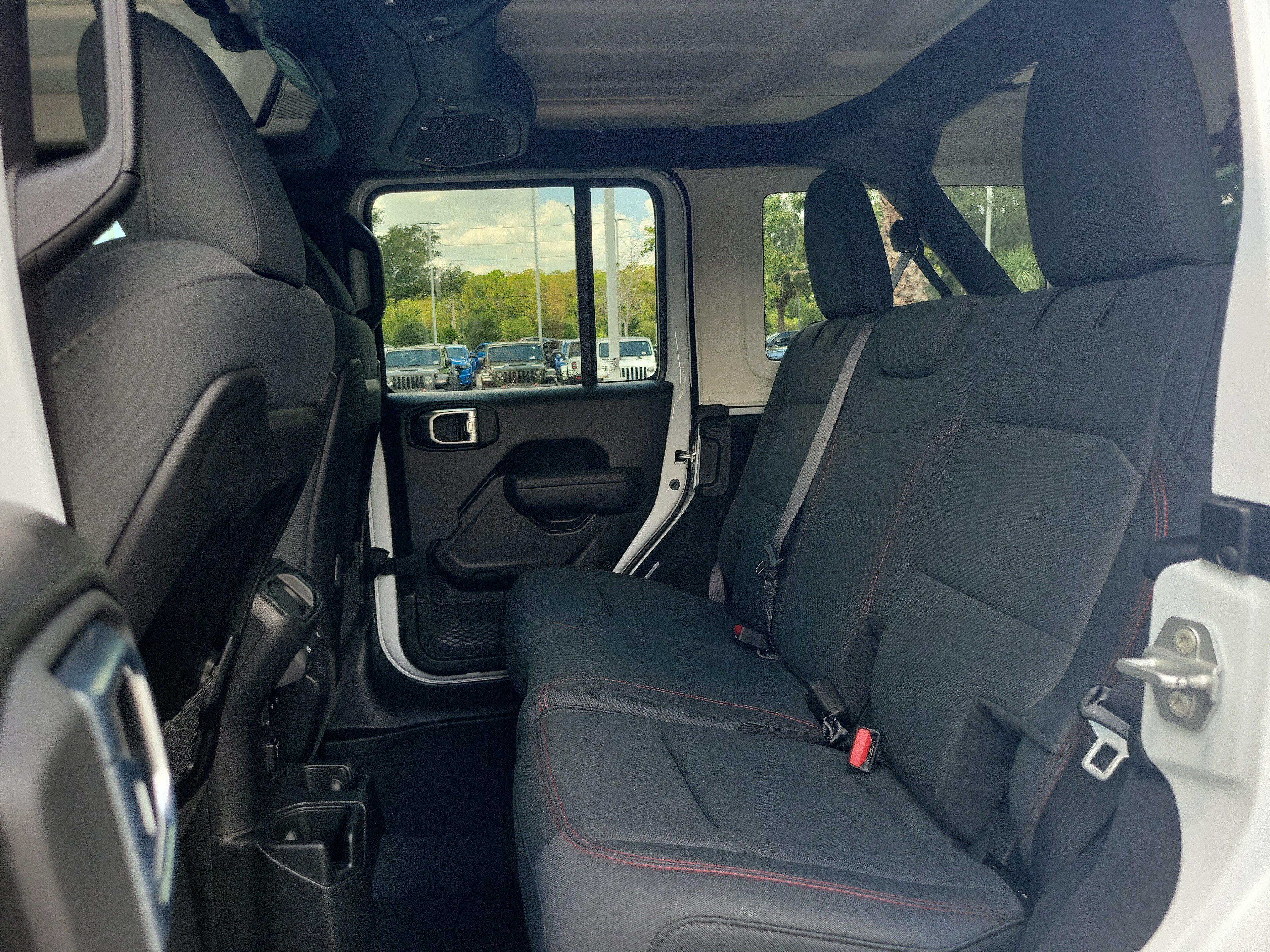 New 2026 Jeep Wrangler Unlimited Rubicon w/ Safety Group AWD/4WD image 8