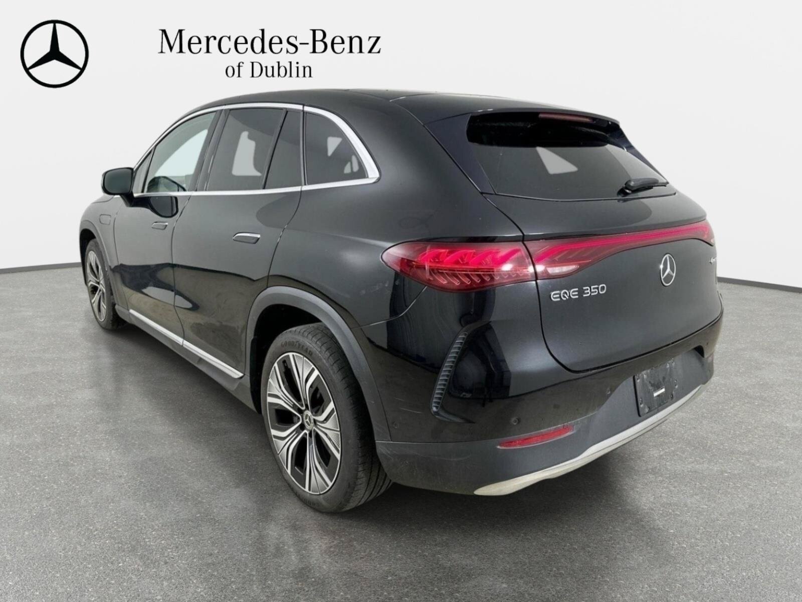 Used 2023 Mercedes-Benz EQE 350+ 4MATIC SUV image 4