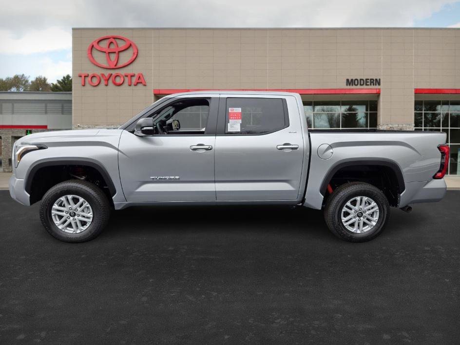 New 2026 Toyota Tundra SR5 image 8