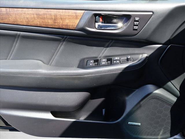 Used 2018 Subaru Outback 2.5i Limited AWD/4WD image 12