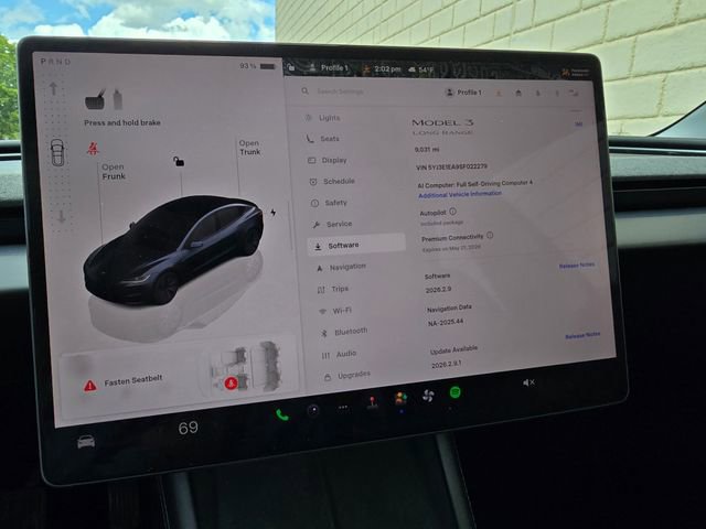 Used 2025 Tesla Model 3 Long Range RWD image 3