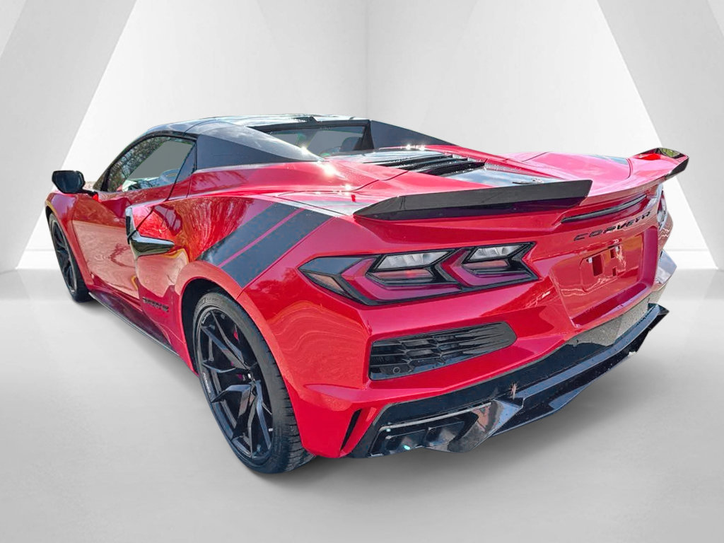 New 2027 Chevrolet Corvette Grand Sport w/ Z52 Sport Performance Package RWD image 5