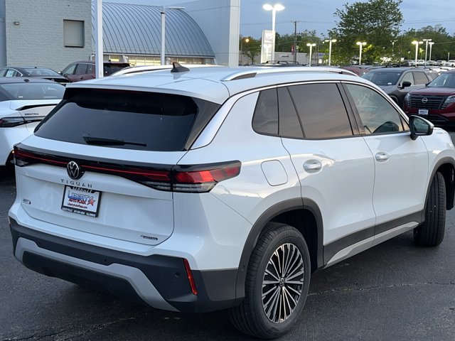 New 2026 Volkswagen Tiguan S AWD/4WD image 11