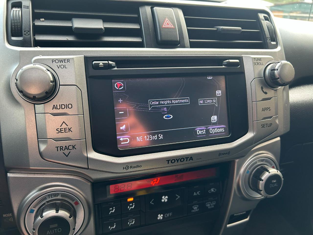 Used 2013 Toyota 4Runner Limited AWD/4WD image 19