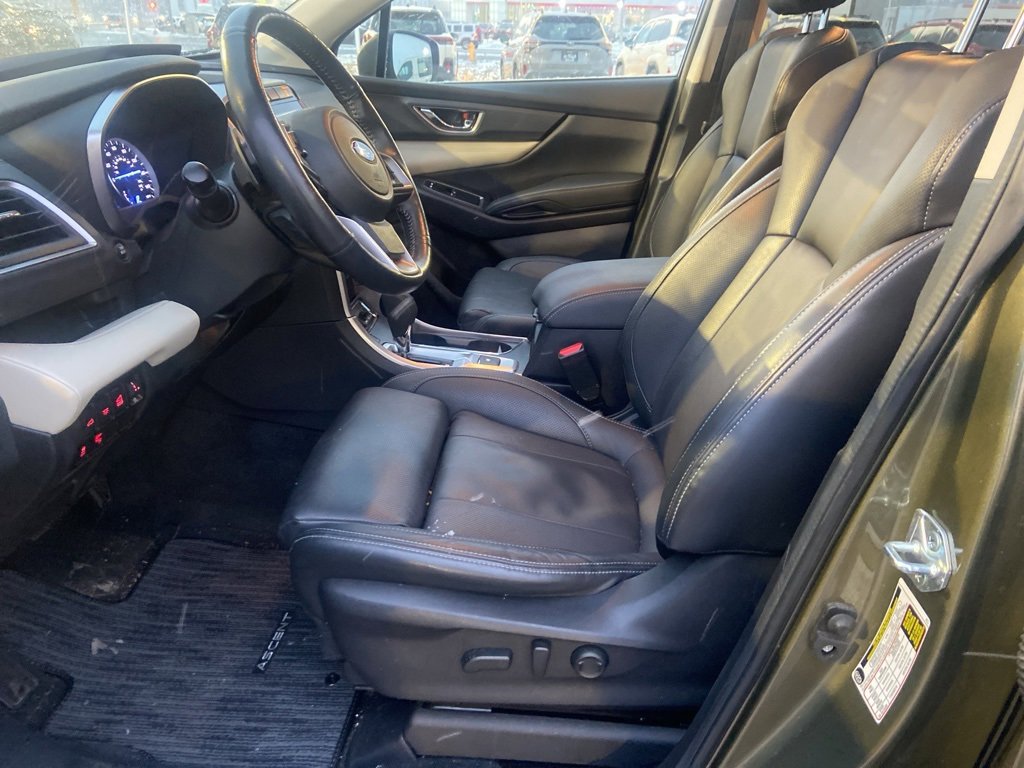 Used 2022 Subaru Ascent Limited w/ Technology Package image 11