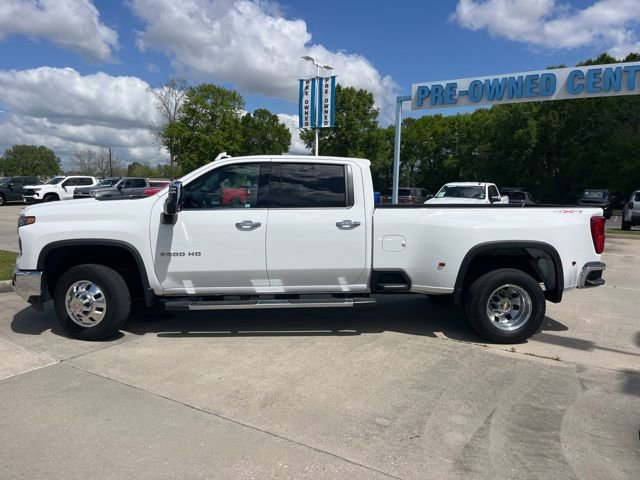Used 2024 Chevrolet Silverado 3500 LTZ w/ LTZ Plus Package image 4