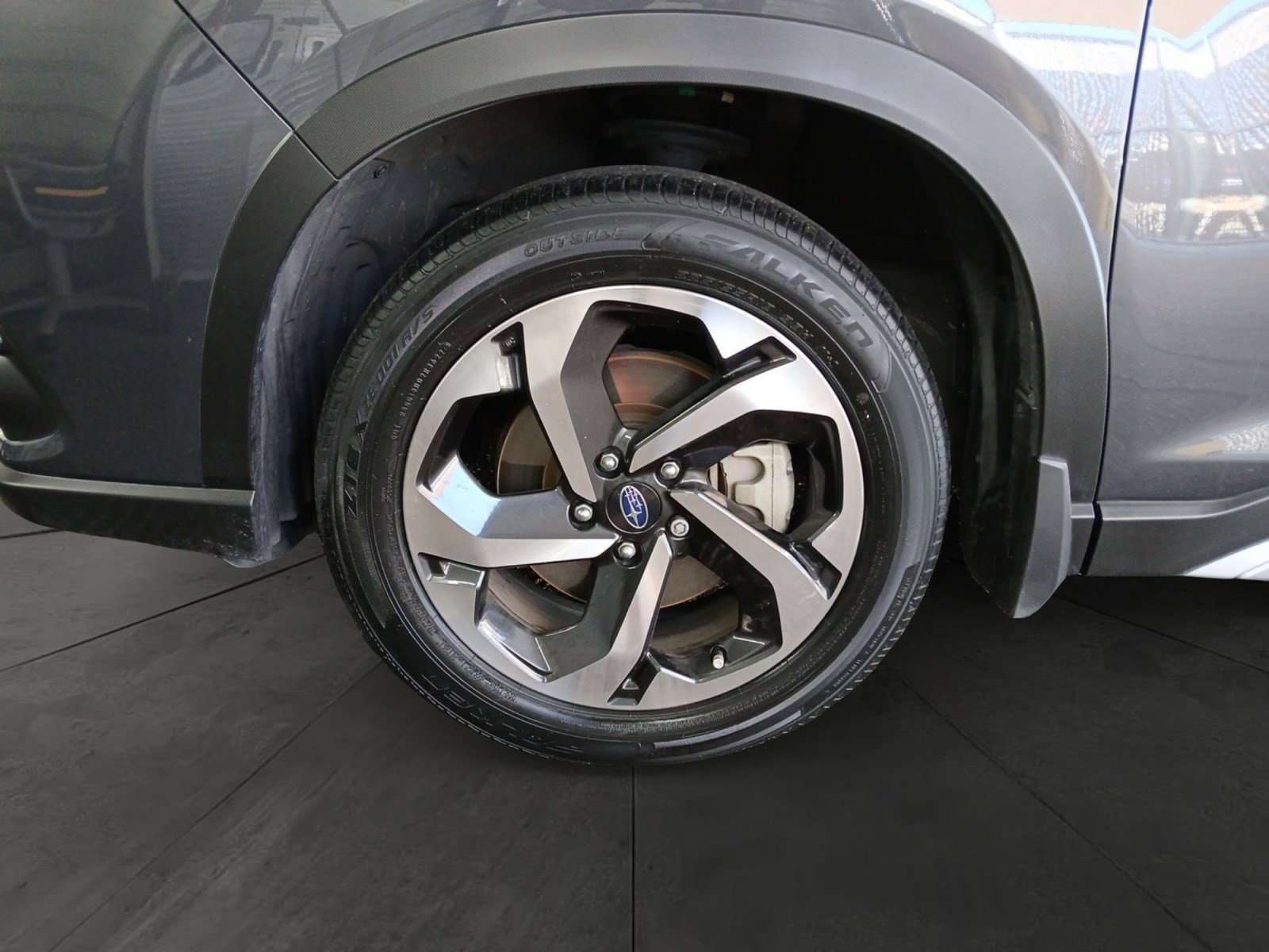 Used 2023 Subaru Forester Touring image 14