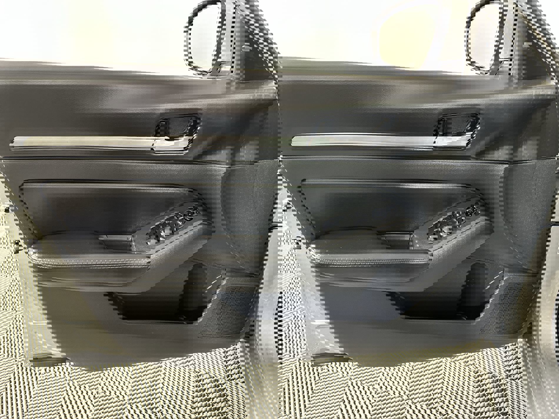 Used 2022 Nissan Altima 2.5 SV image 59