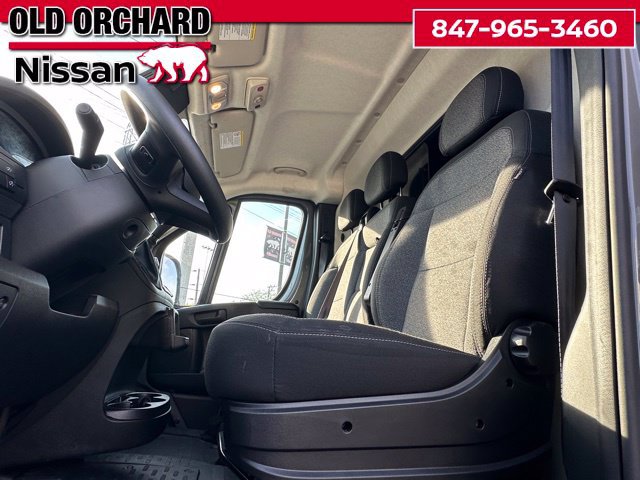 Used 2025 RAM ProMaster 2500 w/ Convenience Group FWD image 11