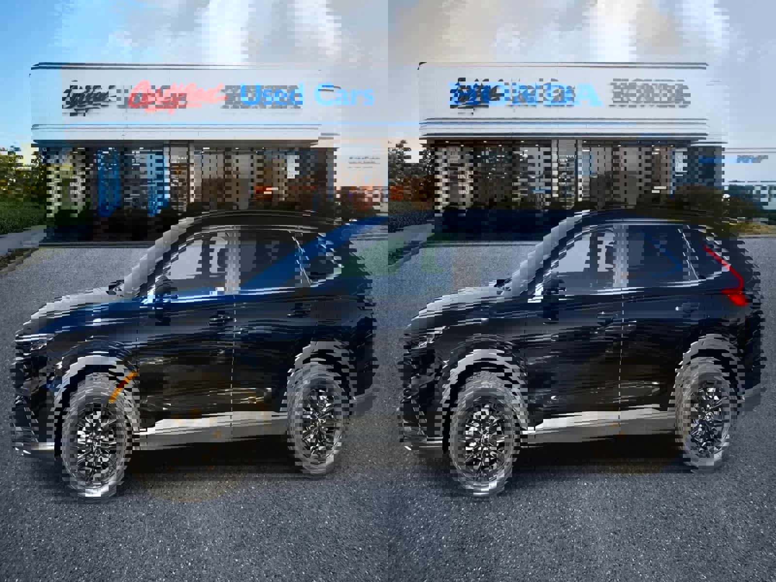 Used 2024 Honda CR-V Sport-L image 2