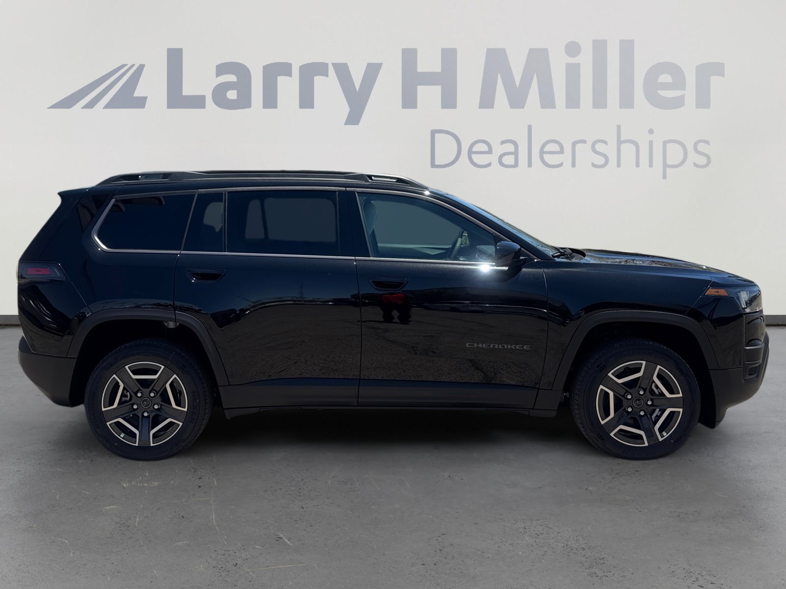 New 2026 Jeep Cherokee Laredo AWD/4WD image 6