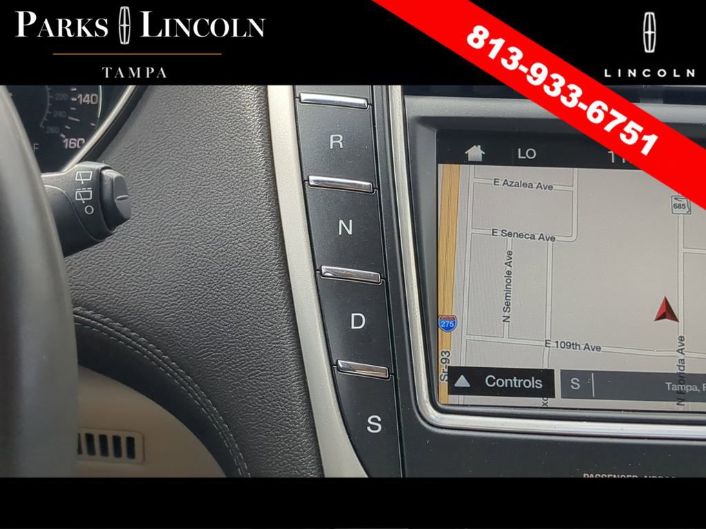 Used 2017 Lincoln MKX Reserve image 26