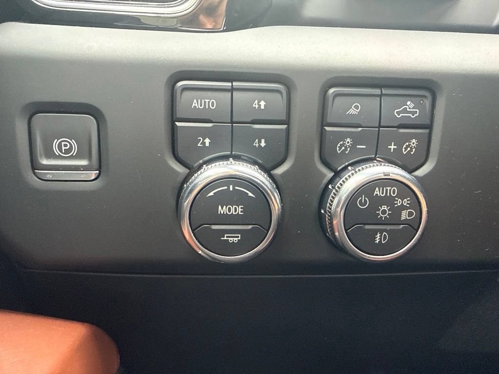 Used 2024 GMC Sierra 1500 Denali Ultimate AWD/4WD image 31