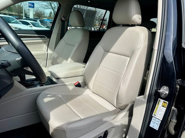 Used 2021 Volkswagen Atlas SE w/ Panoramic Sunroof Package image 13