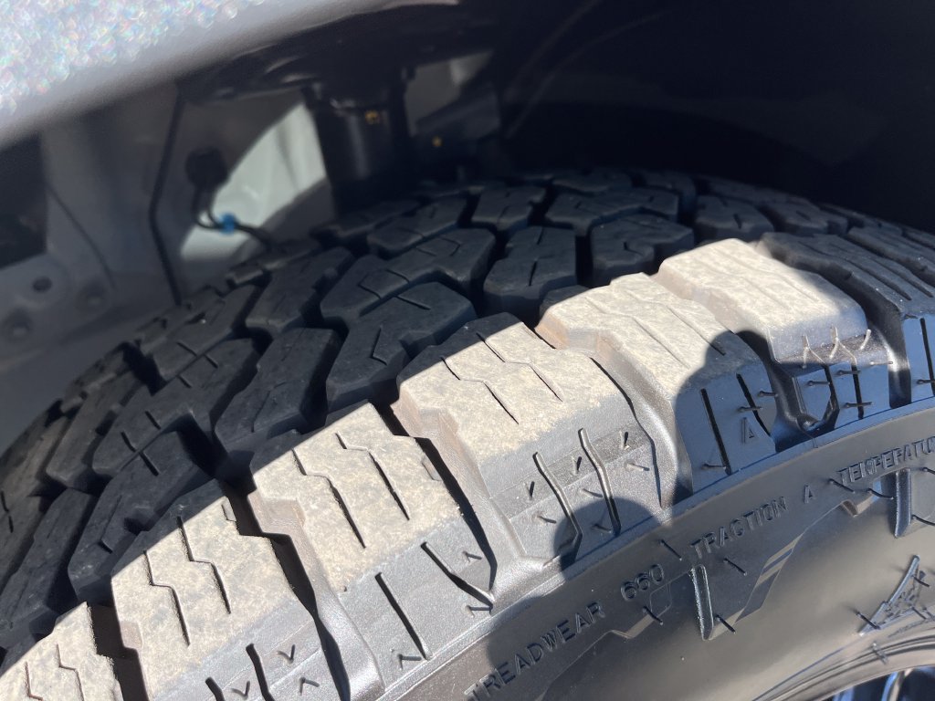 Used 2025 Honda Passport EX-L image 28