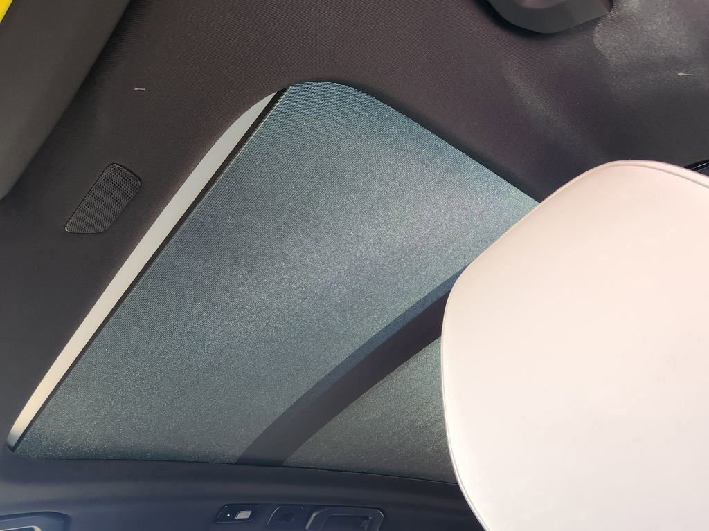 New 2026 Volvo XC60 B5 Plus w/ Protection Package Premier image 14