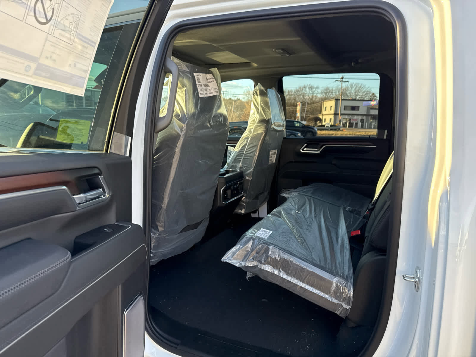 New 2026 GMC Sierra 2500 Denali w/ Denali Reserve Package image 12