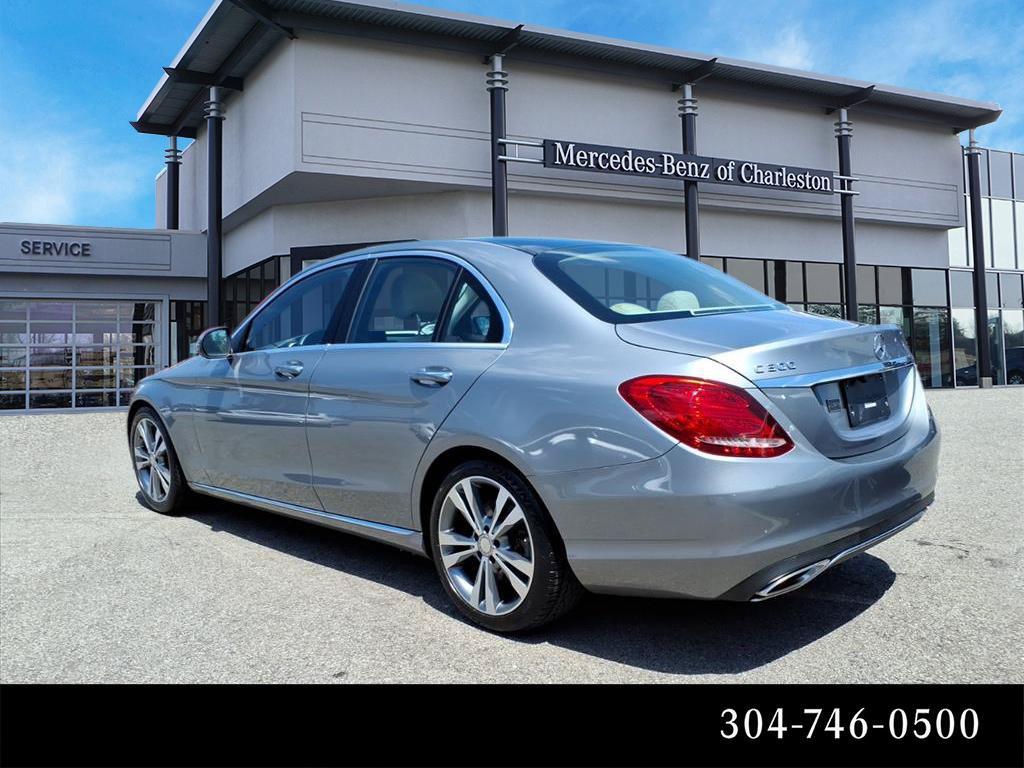Used 2016 Mercedes-Benz C 300 Sedan image 4