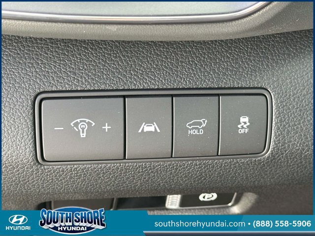Certified 2023 Hyundai Santa Fe SEL w/ Cargo Package AWD/4WD image 21