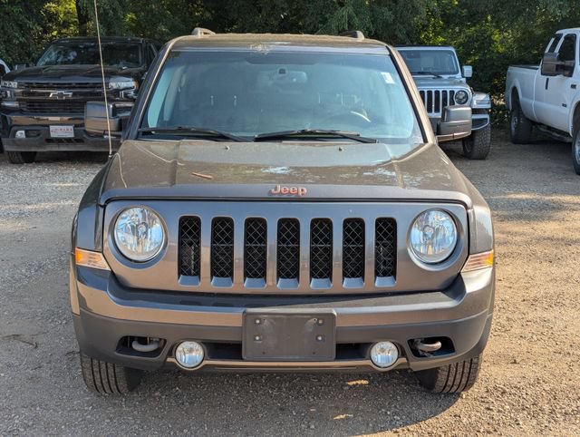 Used 2016 Jeep Patriot 75th Anniversary w/ Power Value Group AWD/4WD image 9