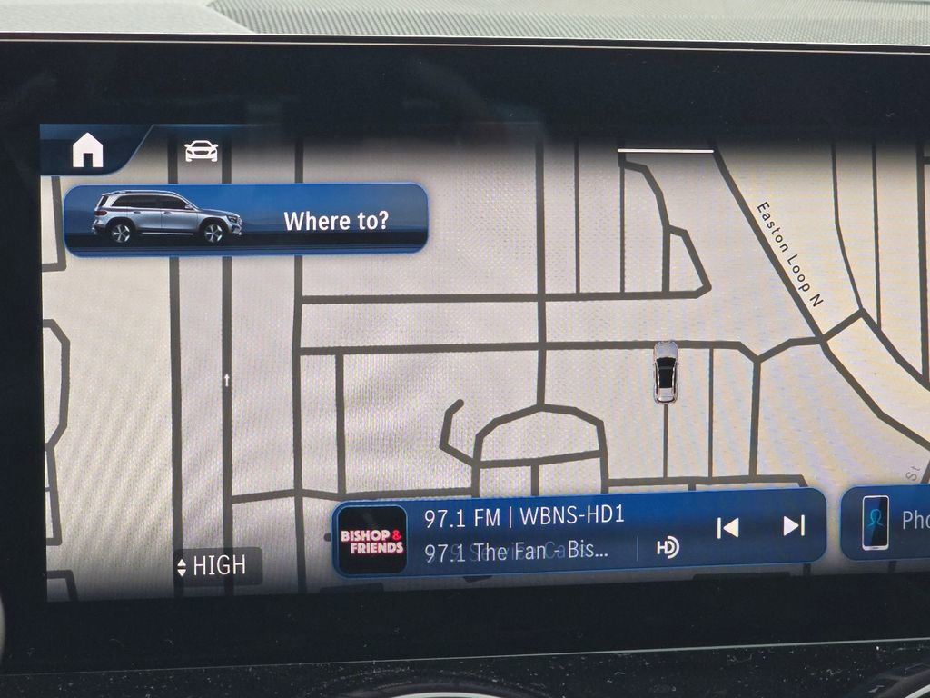 Used 2026 Mercedes-Benz GLB 250 4MATIC image 4