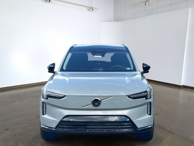 New 2026 Volvo EX90 Ultra AWD/4WD image 2