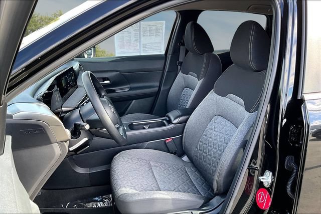 Certified 2026 Nissan Kicks SV FWD image 20