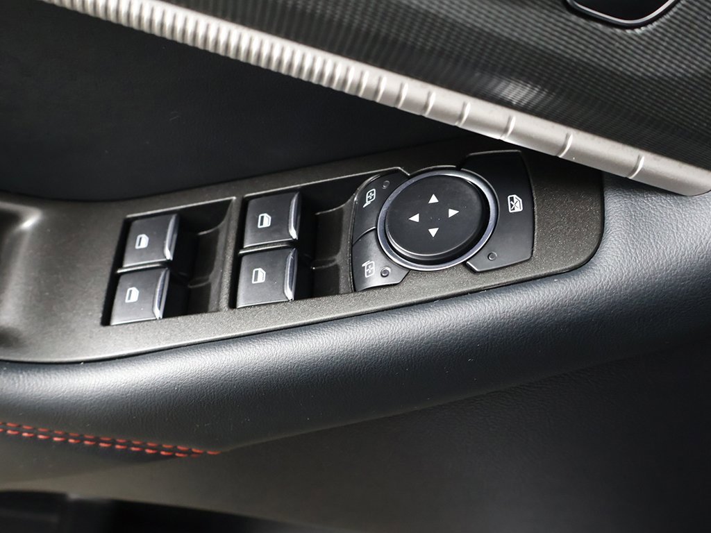 Used 2025 Ford Explorer ST-Line w/ ST-Line Street Pack image 39